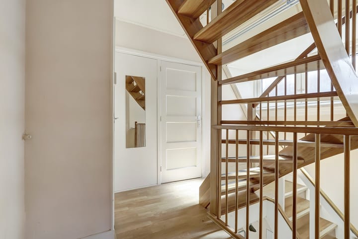 Foto 19 van Leliestraat 70