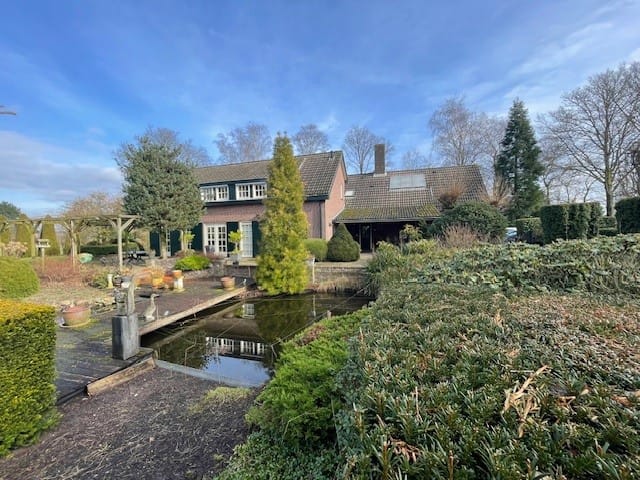 Foto 1 van Burgemeester Aartslaan 18