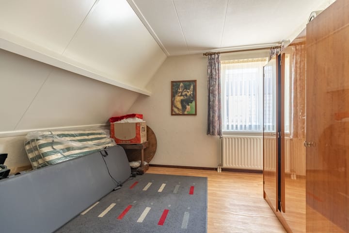 Foto 32 van Den Hof 25