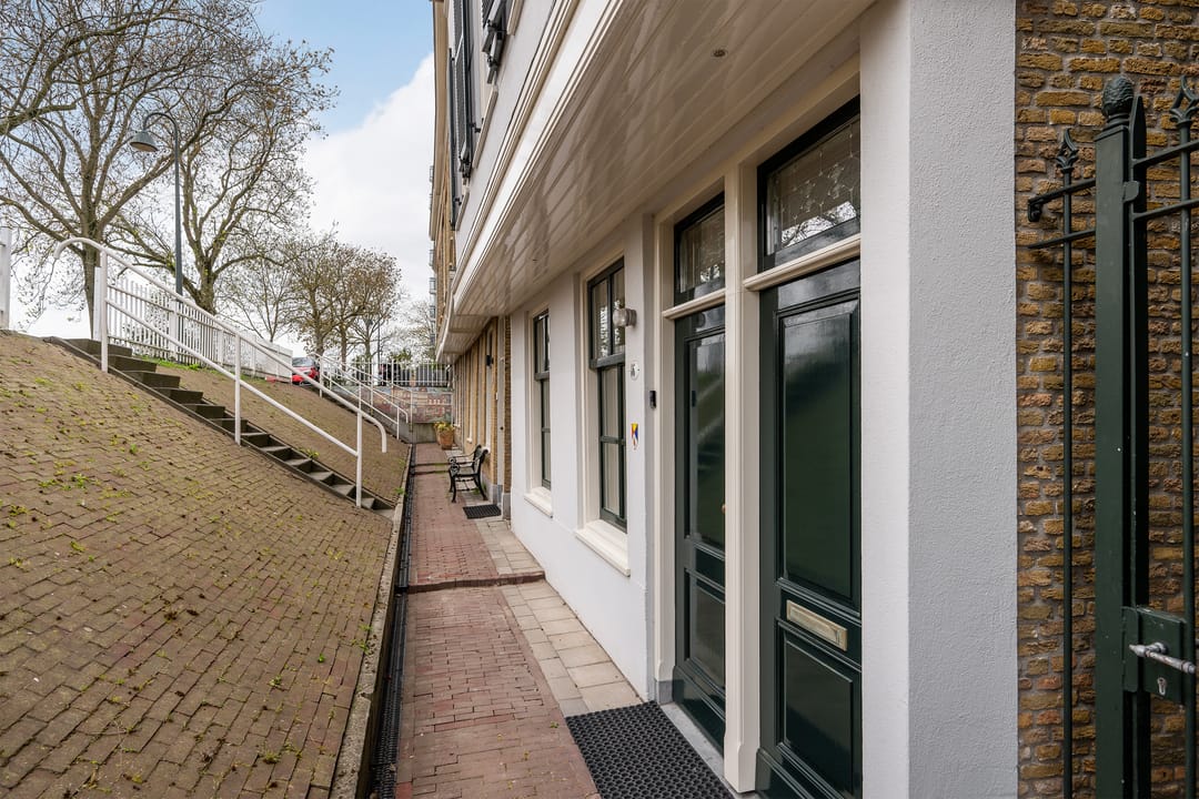 Photo 8 of Maassluissedijk 86