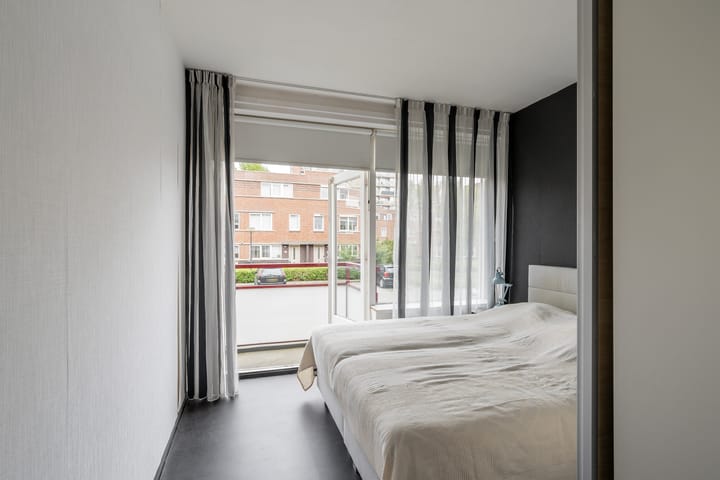 Foto 18 van van Viandenstraat 7