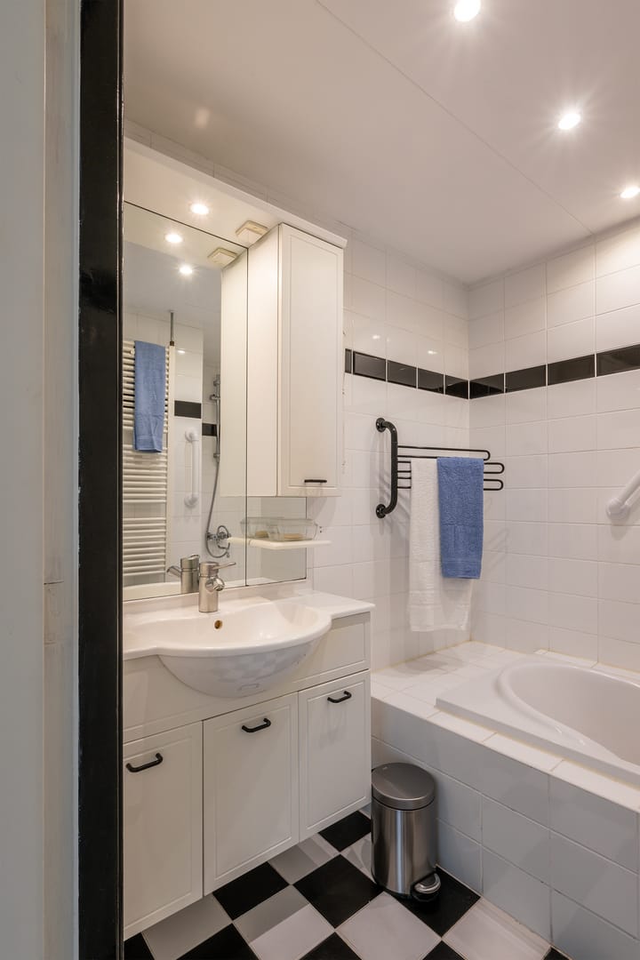 Foto 22 van van Viandenstraat 7