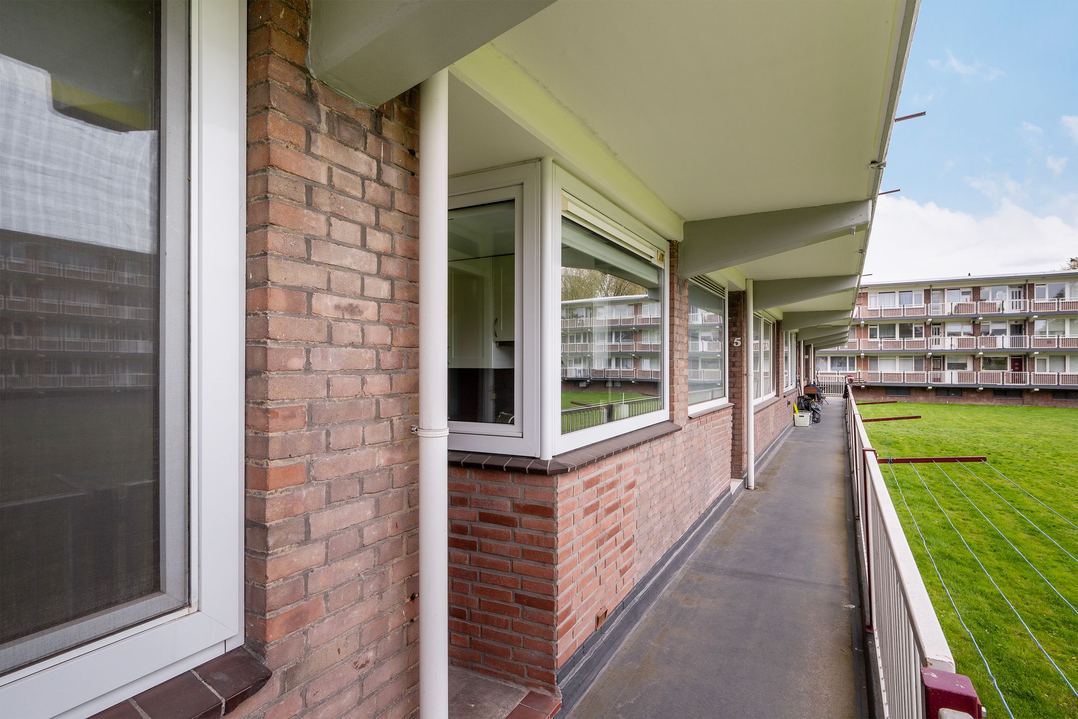 Photo 27 of van Viandenstraat 7