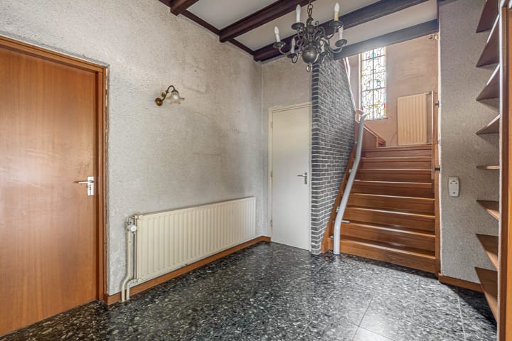 Photo 9 of Oranjestraat 115