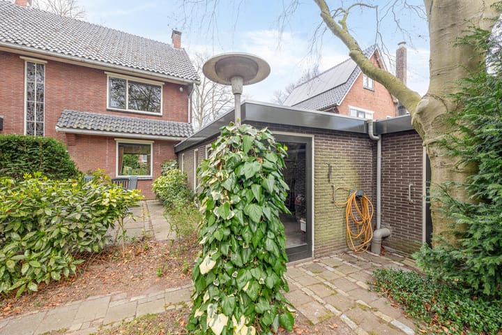 Photo 34 of Oranjestraat 115