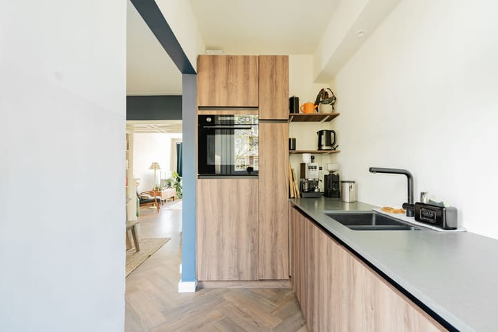 Foto 12 van Paramariboplein 34-1