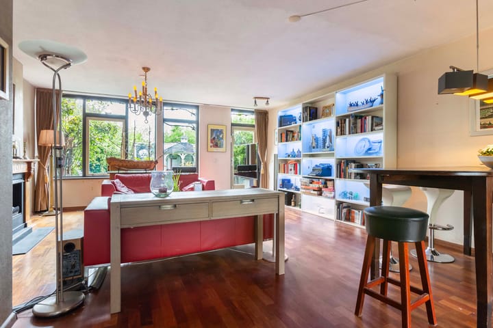 Foto 2 van Van Brerostraat 49