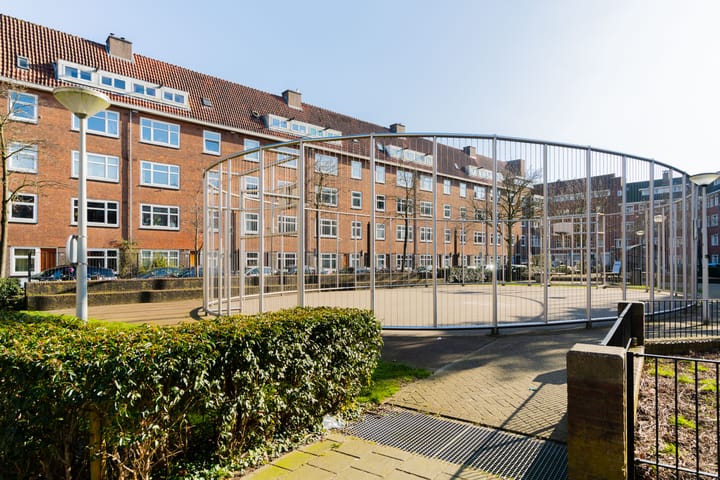 Foto 25 van Paramariboplein 34-1