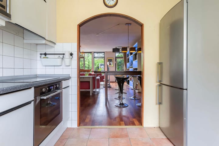 Foto 12 van Van Brerostraat 49