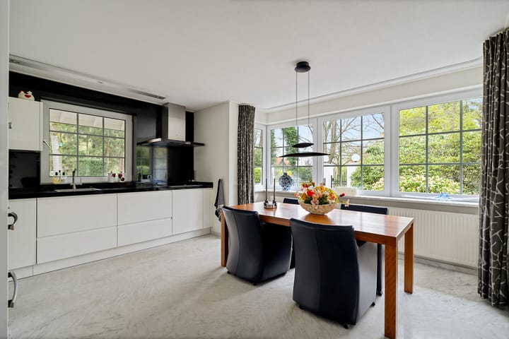 Foto 15 van Langenbergweg 12