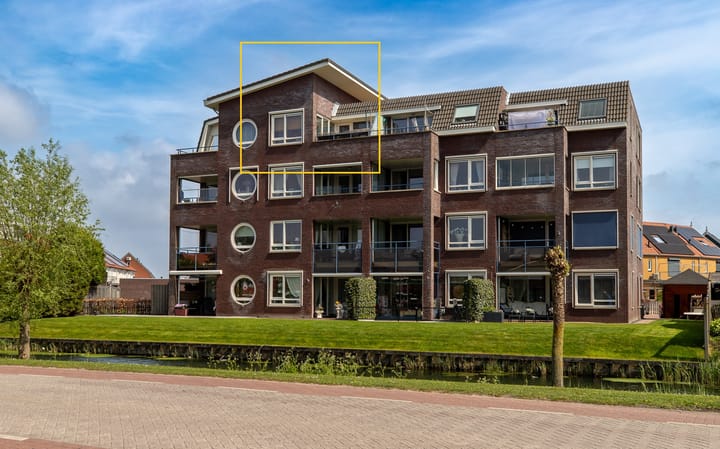 Foto 1 van Schokker 30