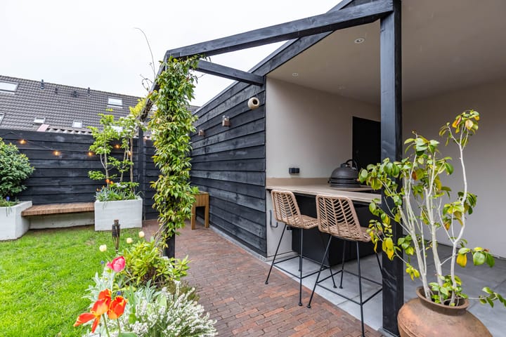 Photo 44 of Jarigsmastins 8