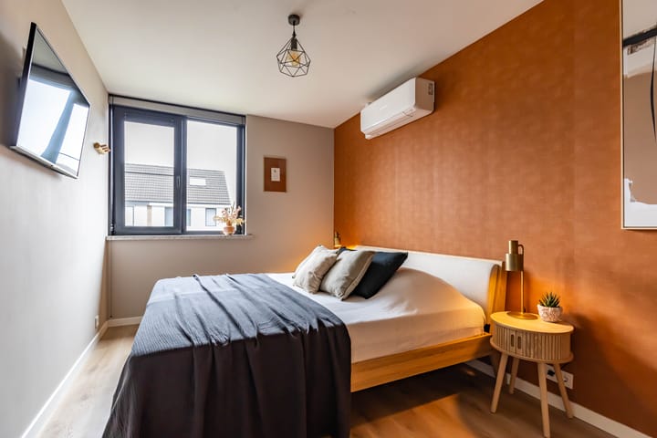 Photo 61 of Jarigsmastins 8