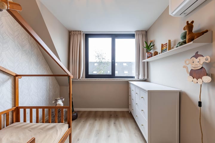 Photo 68 of Jarigsmastins 8