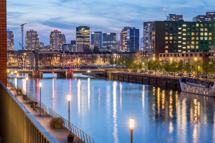 Foto 1 van Willem Molenbroekplein 1