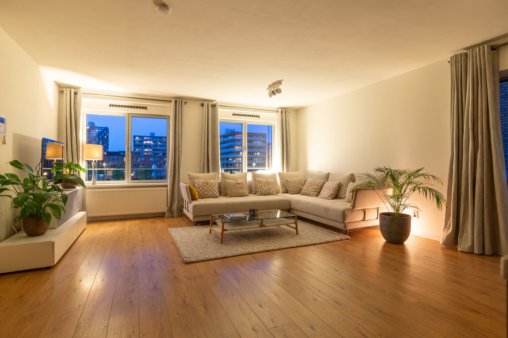 Foto 6 van Willem Molenbroekplein 1