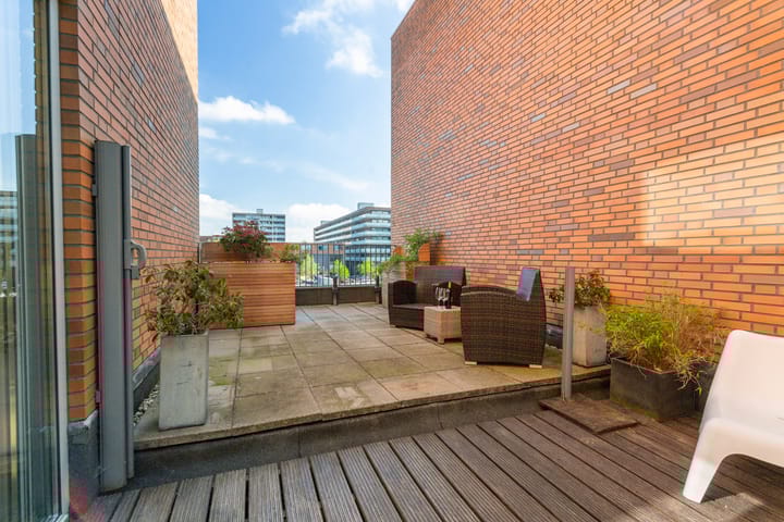 Foto 9 van Willem Molenbroekplein 1