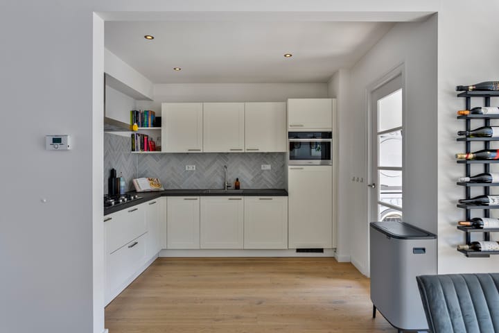 Foto 8 van Jekerstraat 37