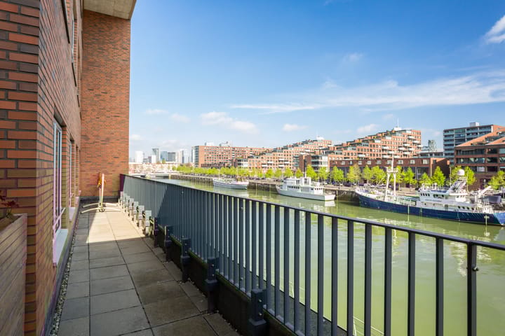 Foto 12 van Willem Molenbroekplein 1