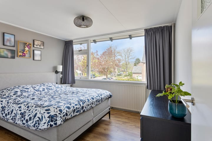 Foto 15 van Jekerstraat 37