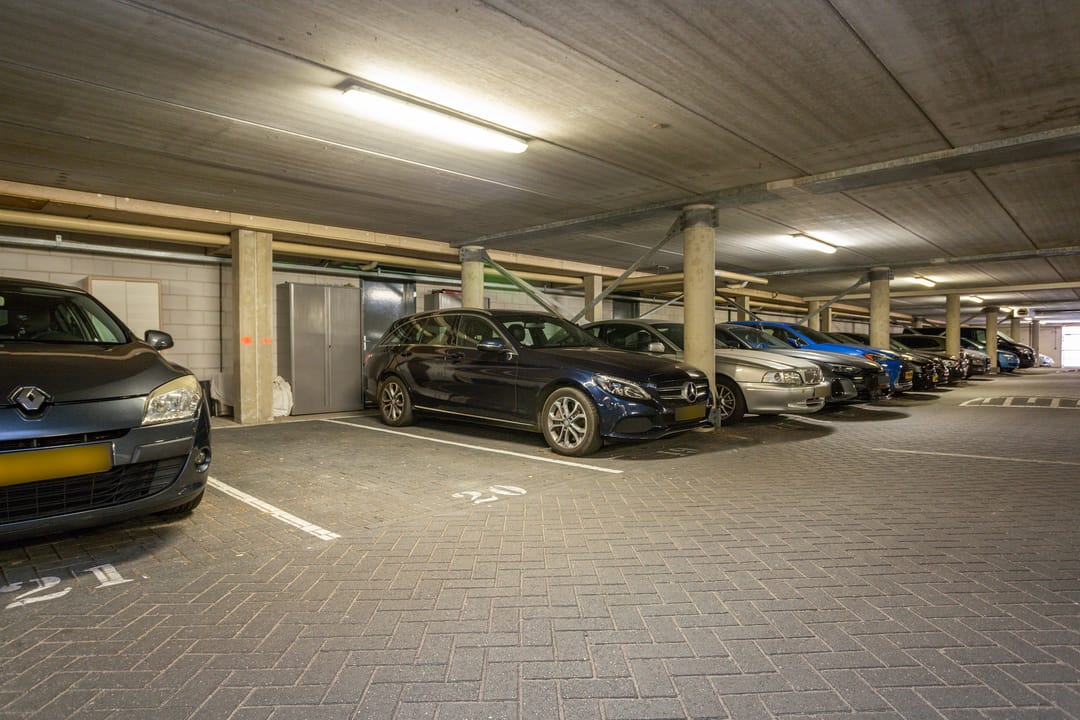 Foto 23 van Willem Molenbroekplein 1