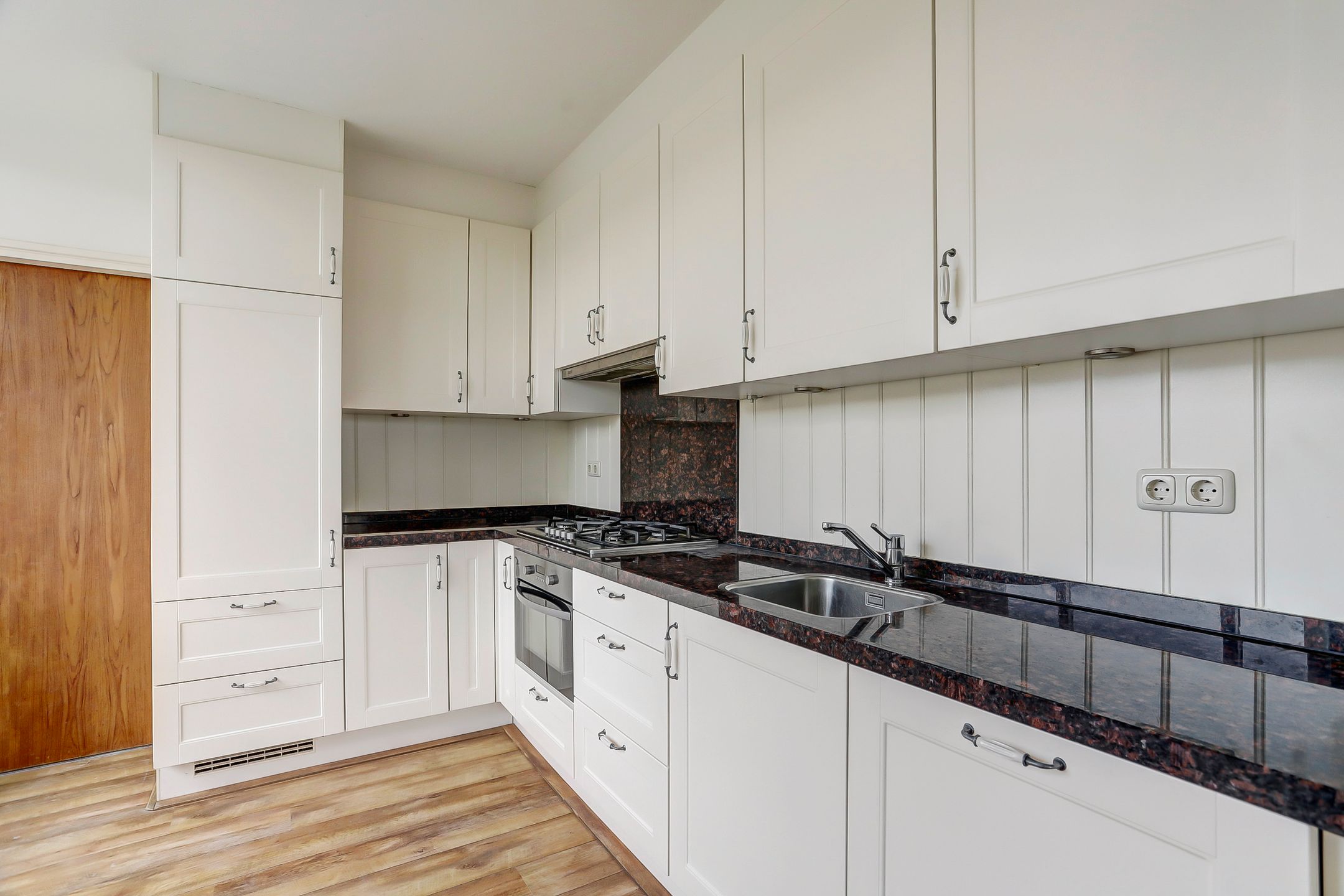 Foto 12 van Kanaalweg 131-A