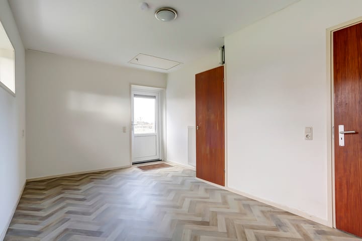 Foto 18 van Kanaalweg 131-A