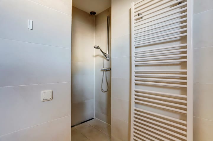 Foto 25 van Kanaalweg 131-A