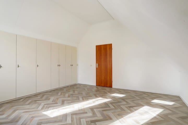 Foto 28 van Kanaalweg 131-A