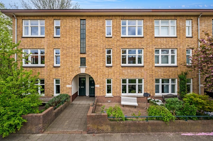 Foto 1 van Van Maerlantlaan 21