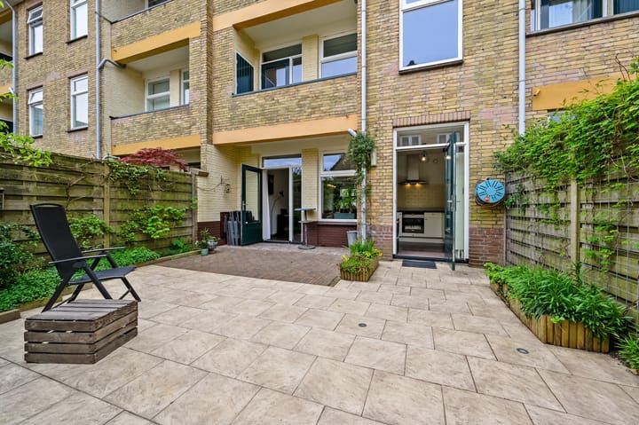 Foto 18 van Van Maerlantlaan 21