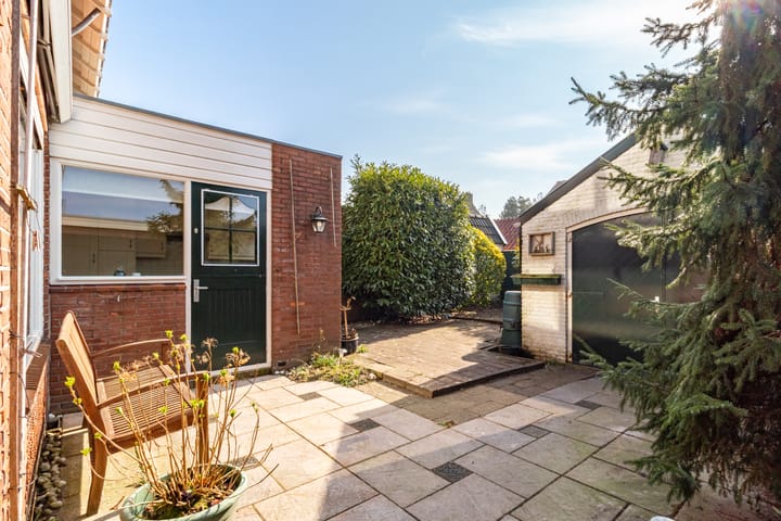 Foto 15 van Teunis Slagterstraat 9