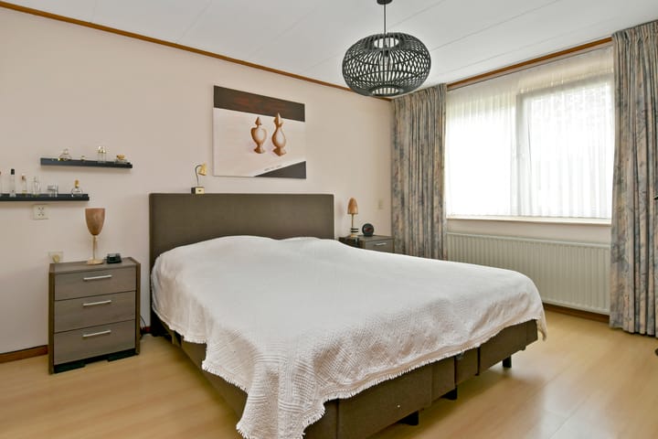 Foto 16 van Lijsterbespad 49