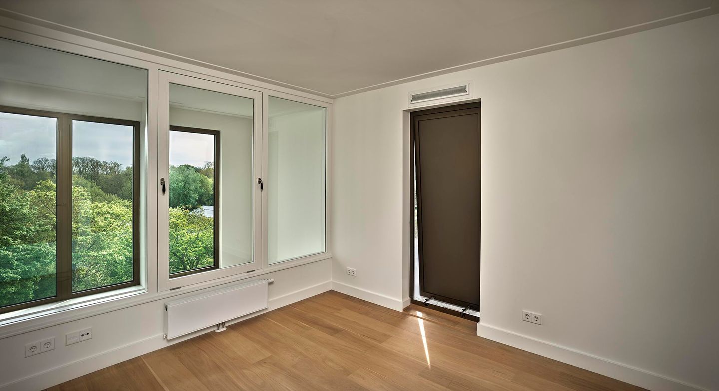 Foto 10 van Middenweg 58-G