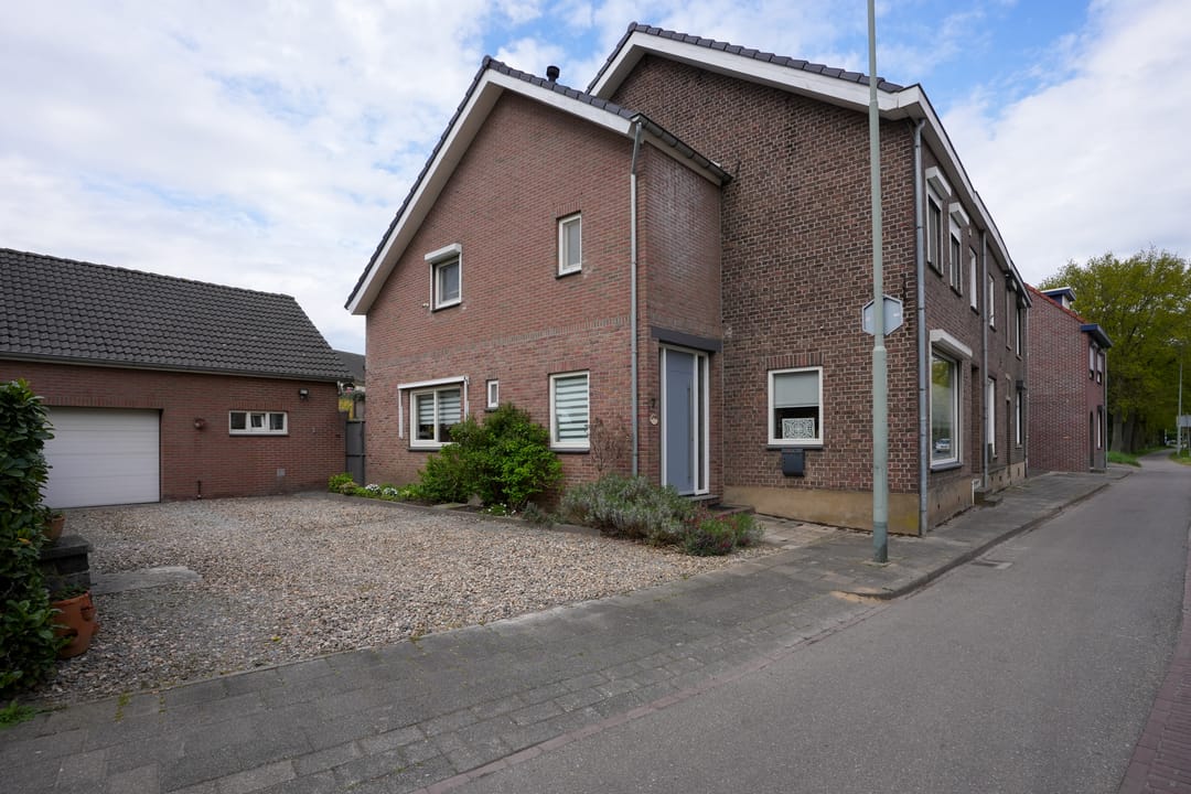 Photo 2 of Steinderweg 7