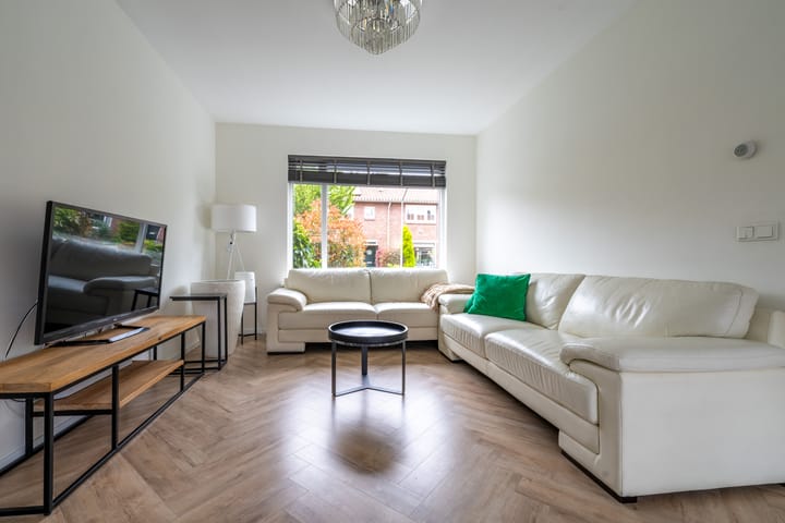 Foto 4 van Adelaarstraat 8