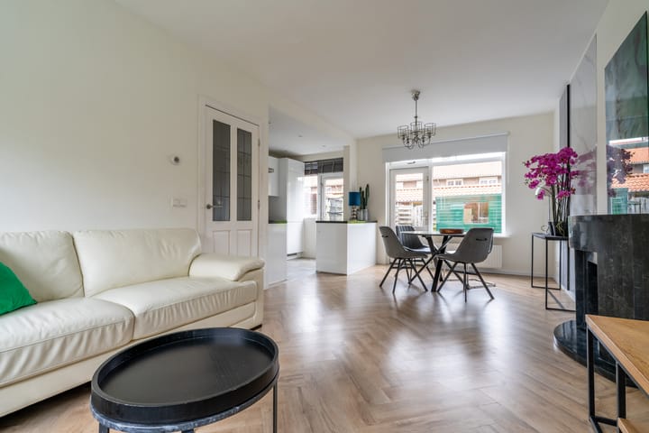 Foto 5 van Adelaarstraat 8