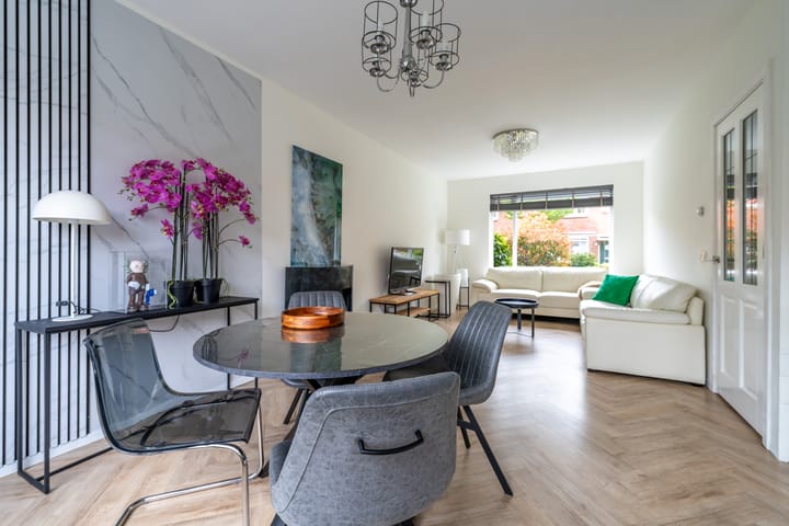 Foto 8 van Adelaarstraat 8