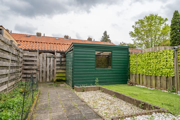 Foto 24 van Adelaarstraat 8