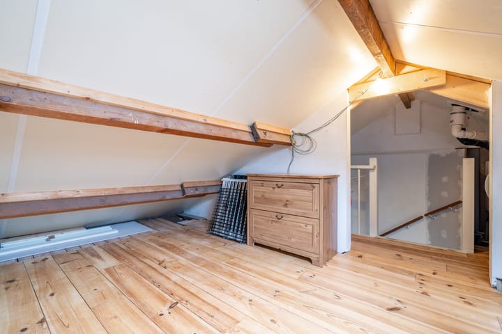 Foto 21 van Adelaarstraat 8