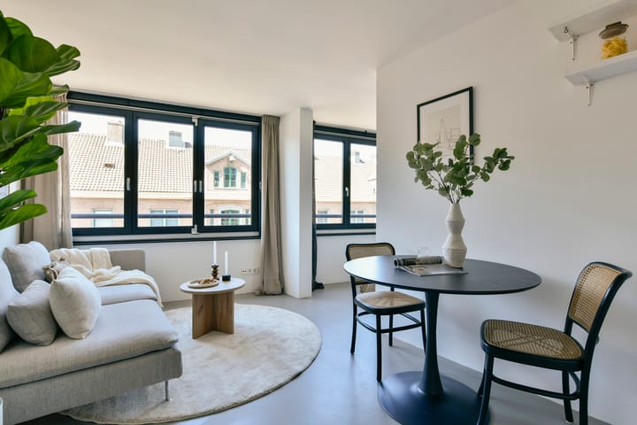 Foto 2 van Planciusstraat 19-E7