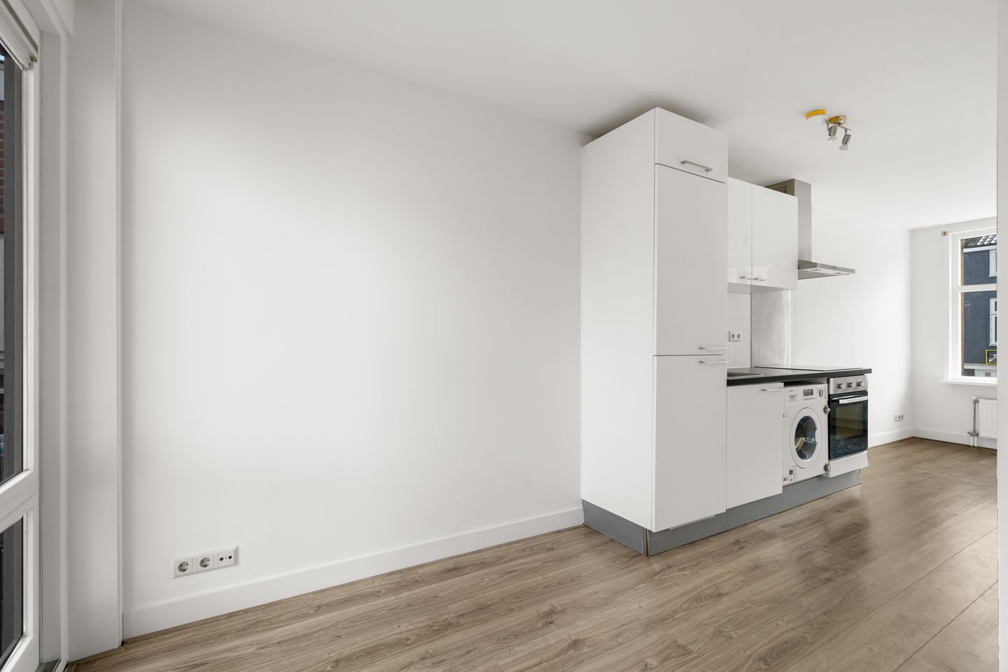 Foto 20 van Amsterdamsestraatweg 99-A