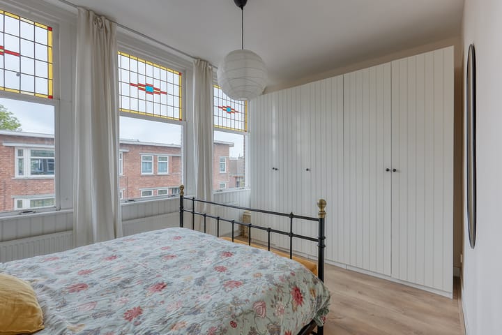 Foto 14 van Theresiastraat 349