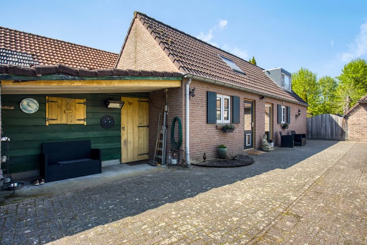 Foto 35 van Bisschop Rythoviusdreef 7-A