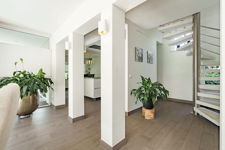 Foto 15 van Generaal Foulkesweg 111