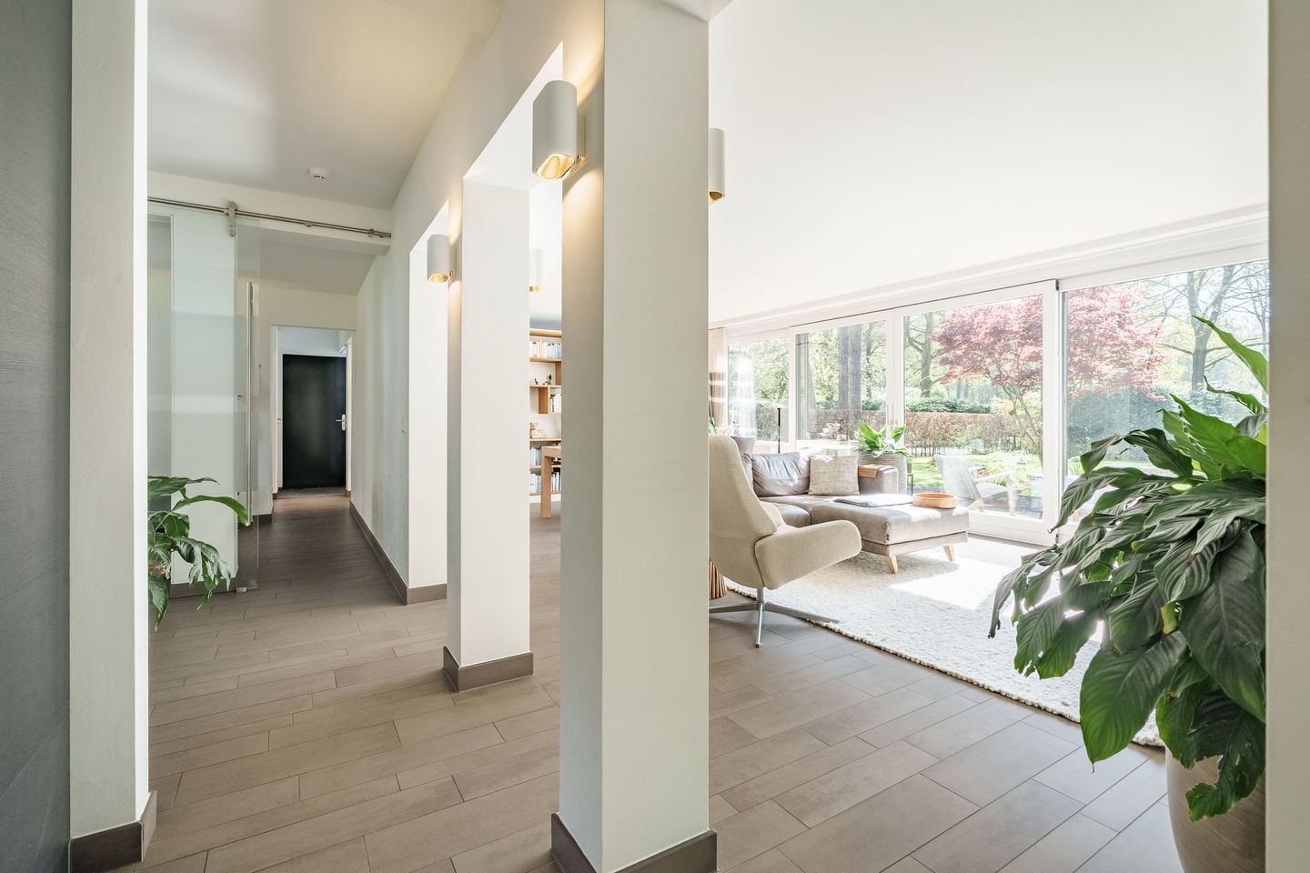 Foto 20 van Generaal Foulkesweg 111