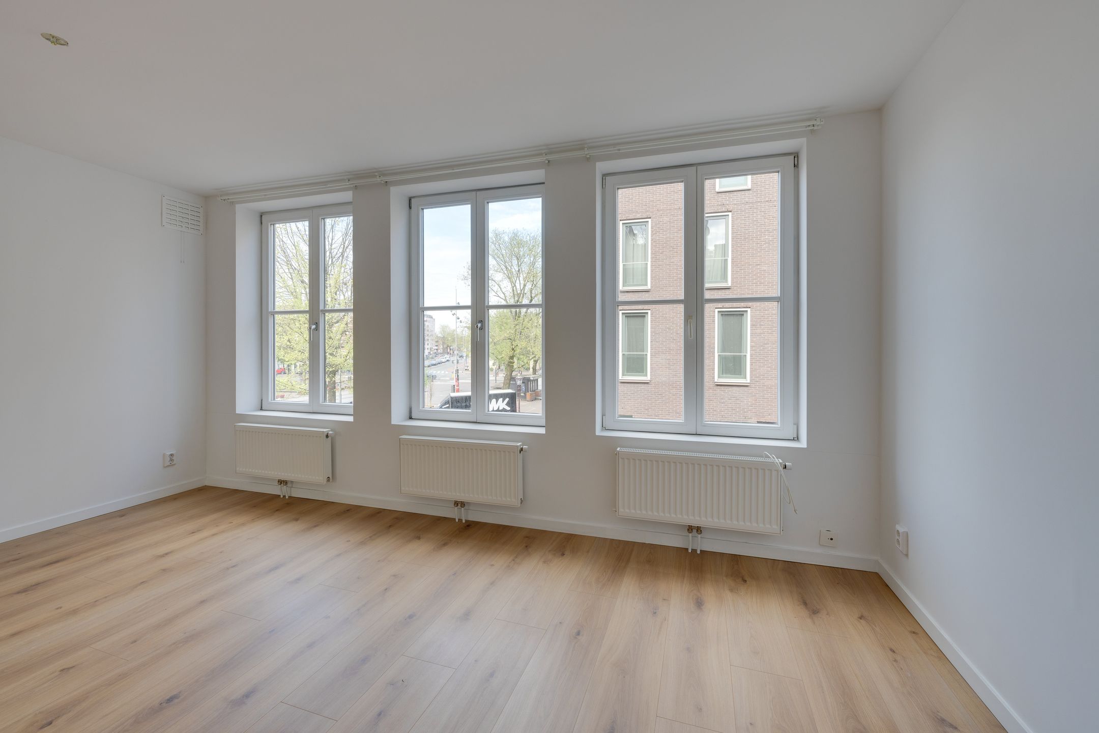 Photo 6 of Kleine Houtstraat 15-2