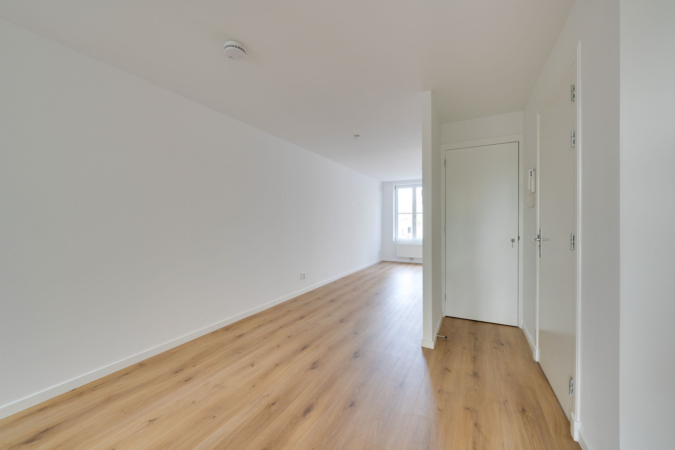 Photo 9 of Kleine Houtstraat 15-2