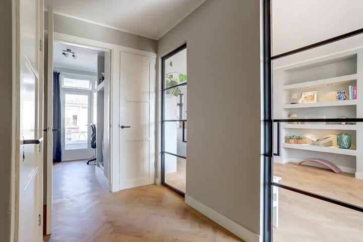 Foto 4 van Theresiastraat 105-B