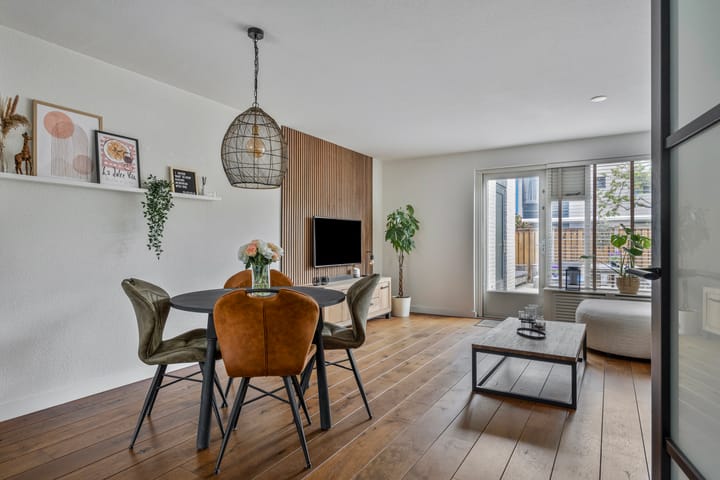 Photo 11 of Wilhelmina van Pruisenlaan 122